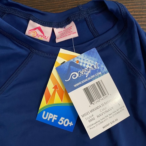 NWT Girl's Kanu Surf Miranda Short Sleeve UV Protective Rashguard Top SMALL - Picture 3 of 5